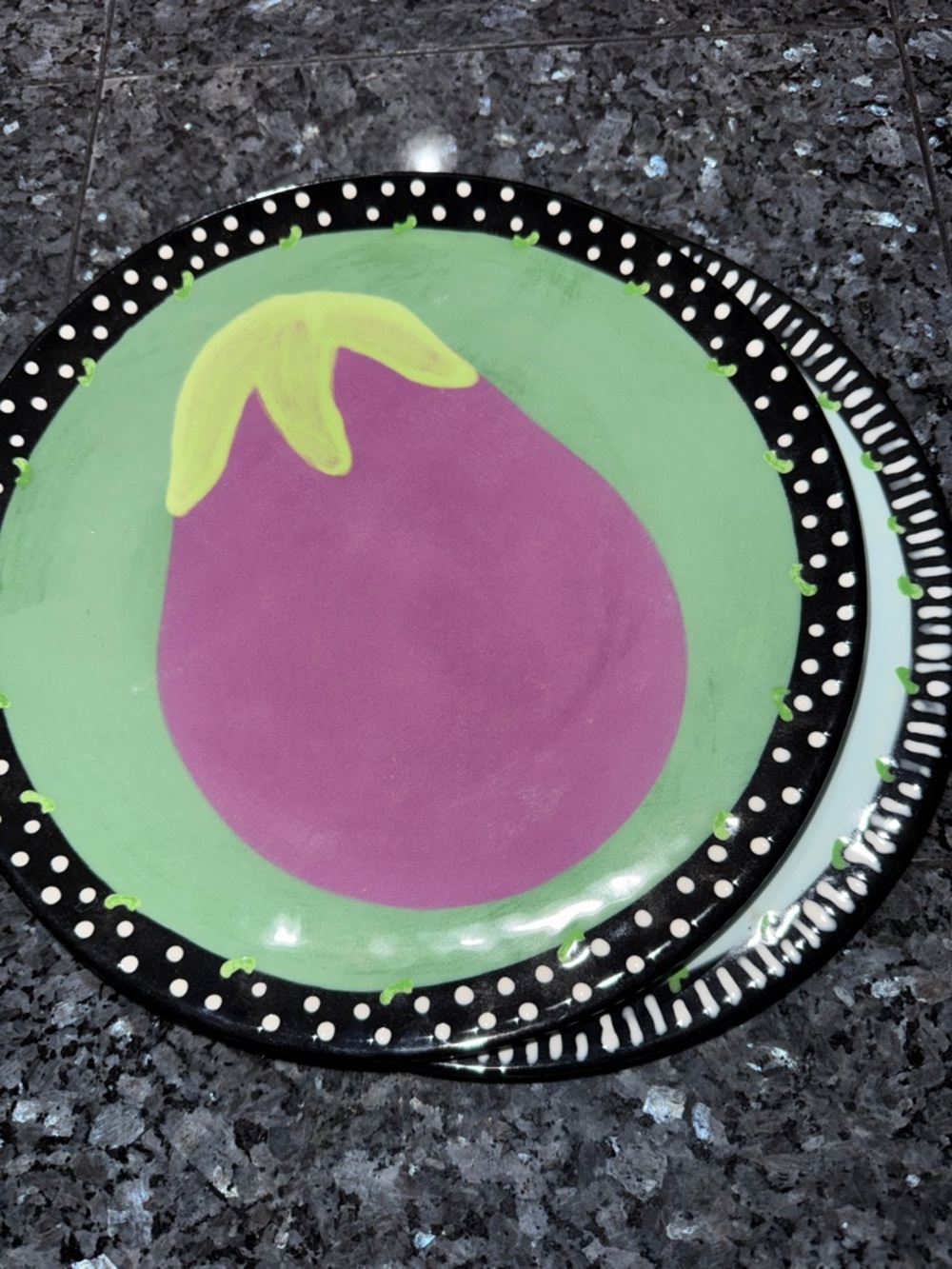 Berryware berry Silverman set of 2 dinner plates 10” diameter - Picture 2 of 5